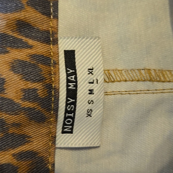 Noisy May Women’s Brown Leopard Print Straight Leg Pants | Size Large | NWOT - Picture 3 of 11